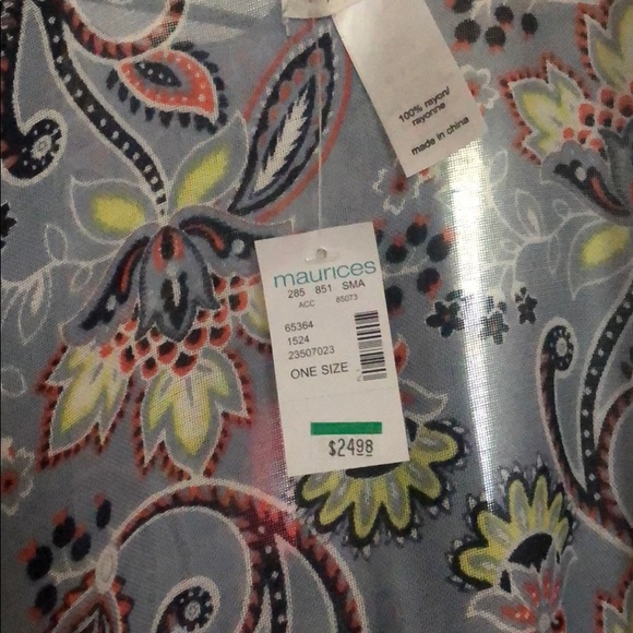 Maurice’s Kimono - Picture 4 of 4